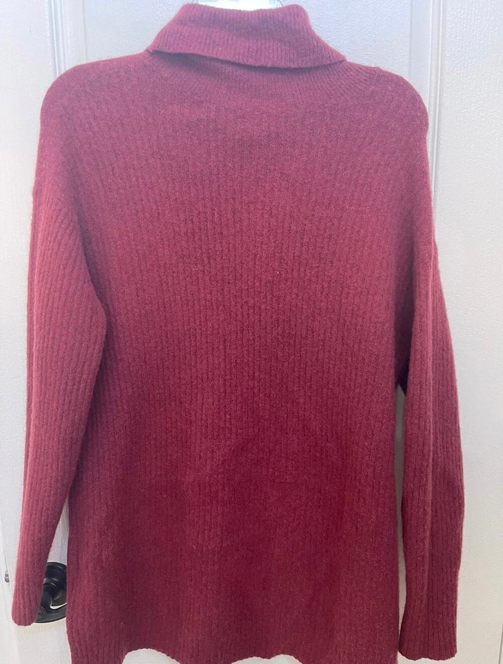 Caslon Sweater 26-% wool blend pomegranite color XXL